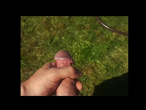 ❤️ Hot hottie får den rosa fitten hennes knullet og kommer med en sprut i en sommerhage ️❌ Superporno ved no.tukifporno.ru ﹏